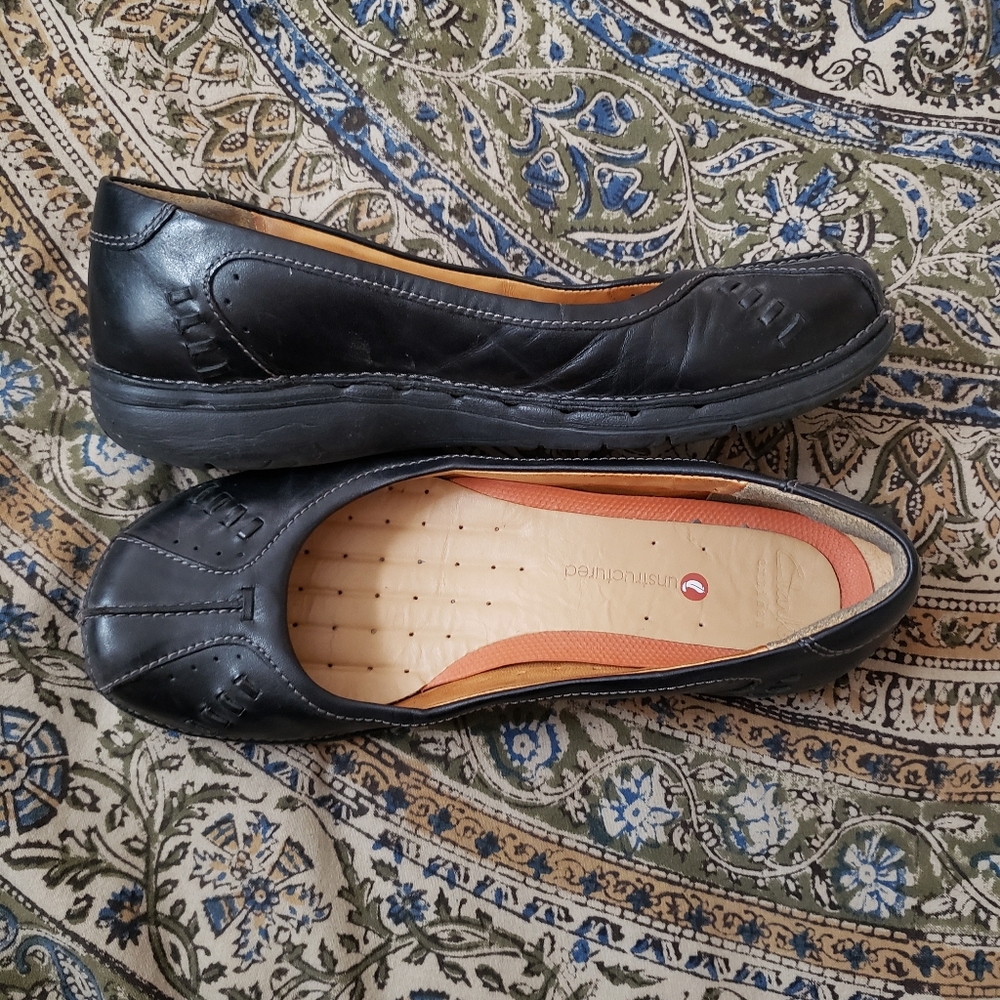 Clark's Unstructured Black Ballet Ballerina Flats